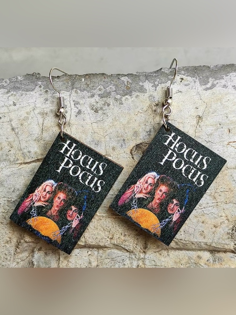 🖤 NEW 🖤 Hocus Pocus Cover Dangle Earrings 🖤